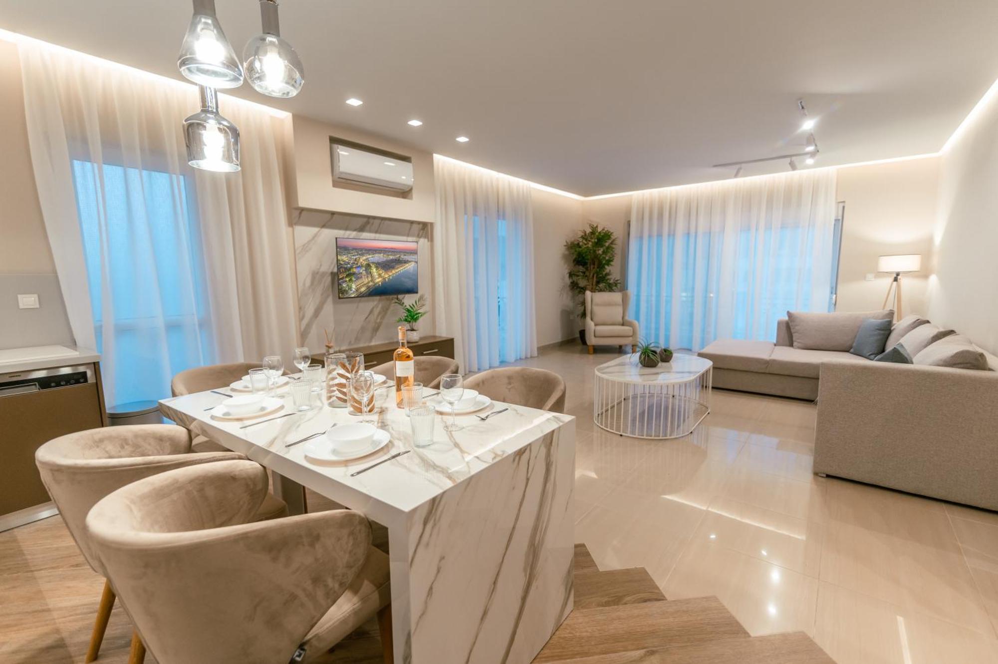 Brand New Elegant Suite Platánion Екстериор снимка